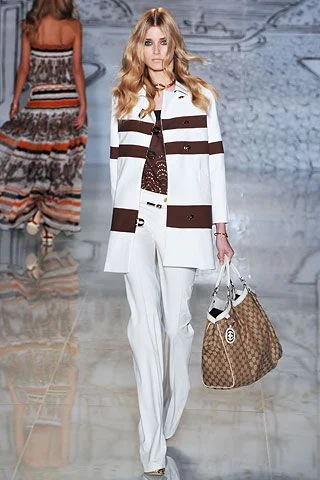 Look 3